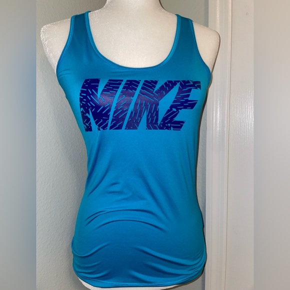 Nike Pro Dri-Fit Tank Top - Picture 2 of 6